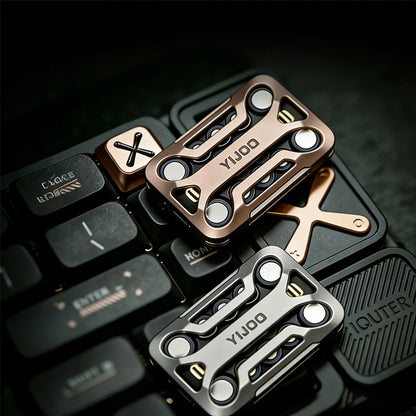 メタルフィジェットスライダー YIJOO 音叉内蔵 究極の共鳴音 EDC ガジェット  おもちゃ 大人 ギフト プレゼント