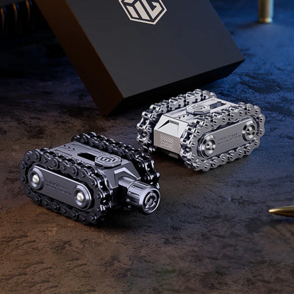 戦車形フィジェット 金属製ミリタリータンク スライダー EDC スピナー 回転可能 ストレス発散 暇つぶし